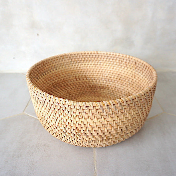 Milu II Rattan-Schale – Handgefertigt, Rund, in drei Größen, Perfekt für kleine Dinge, in verschiedenen Farben